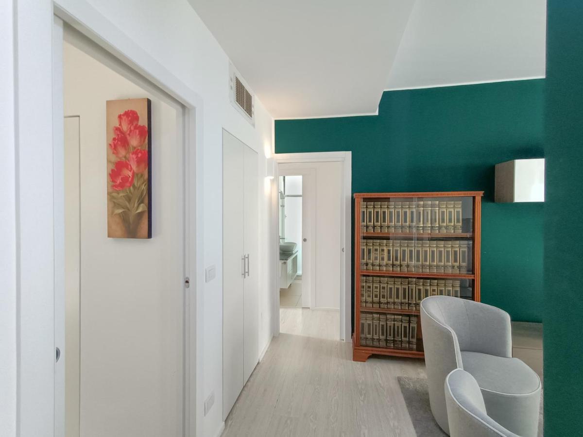 Joivy Elegant Flat For 6 With 2 Balconies Apartment Milano Ngoại thất bức ảnh