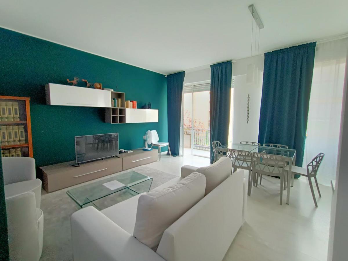 Joivy Elegant Flat For 6 With 2 Balconies Apartment Milano Ngoại thất bức ảnh