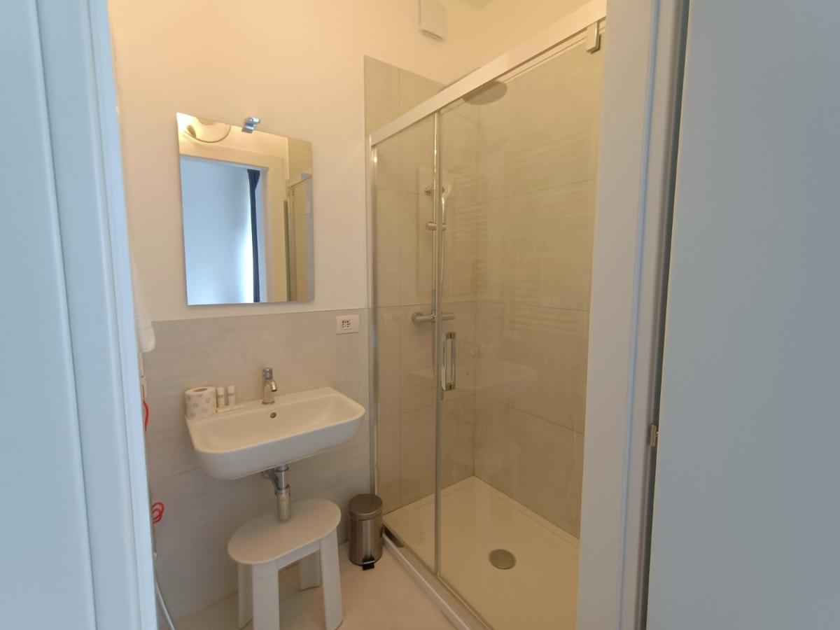 Joivy Elegant Flat For 6 With 2 Balconies Apartment Milano Ngoại thất bức ảnh